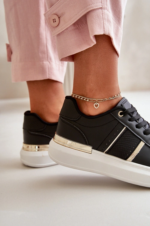 Modne Sneakersy Damskie Na Platformie Z Eko Skóry Czarne Nevisase