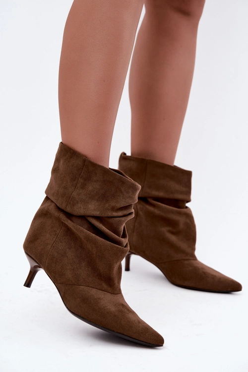 Wsuwane Botki Typu Slouchy Na Obcasie Khaki Loralia