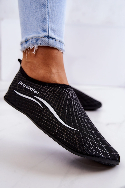 Buty Sportowe Damskie Do Wody ProWater 22-4-013L Czarne