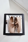 Skórzane Zamszowe Baleriny Barefoot Z Paskiem Zazoo 10206 Beżowe